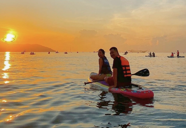 Chèo SUP ở bãi Mân Thái 2