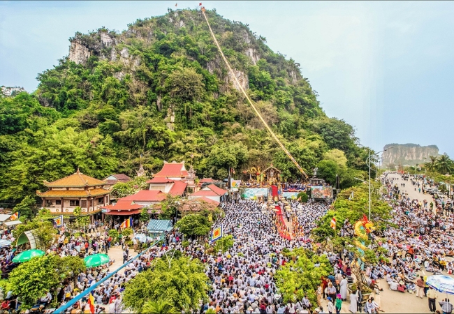 Hương sắc tâm linh: Khám phá Lễ hội Quan Thế Âm Ngũ Hành Sơn