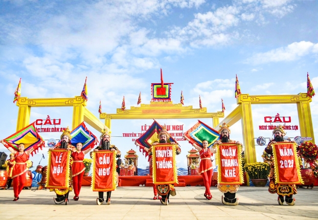 Cẩm nang khám phá Lễ hội Cầu Ngư truyền thống ở Khánh Hòa