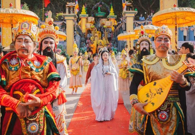 Hương sắc tâm linh: Khám phá Lễ hội Quan Thế Âm Ngũ Hành Sơn